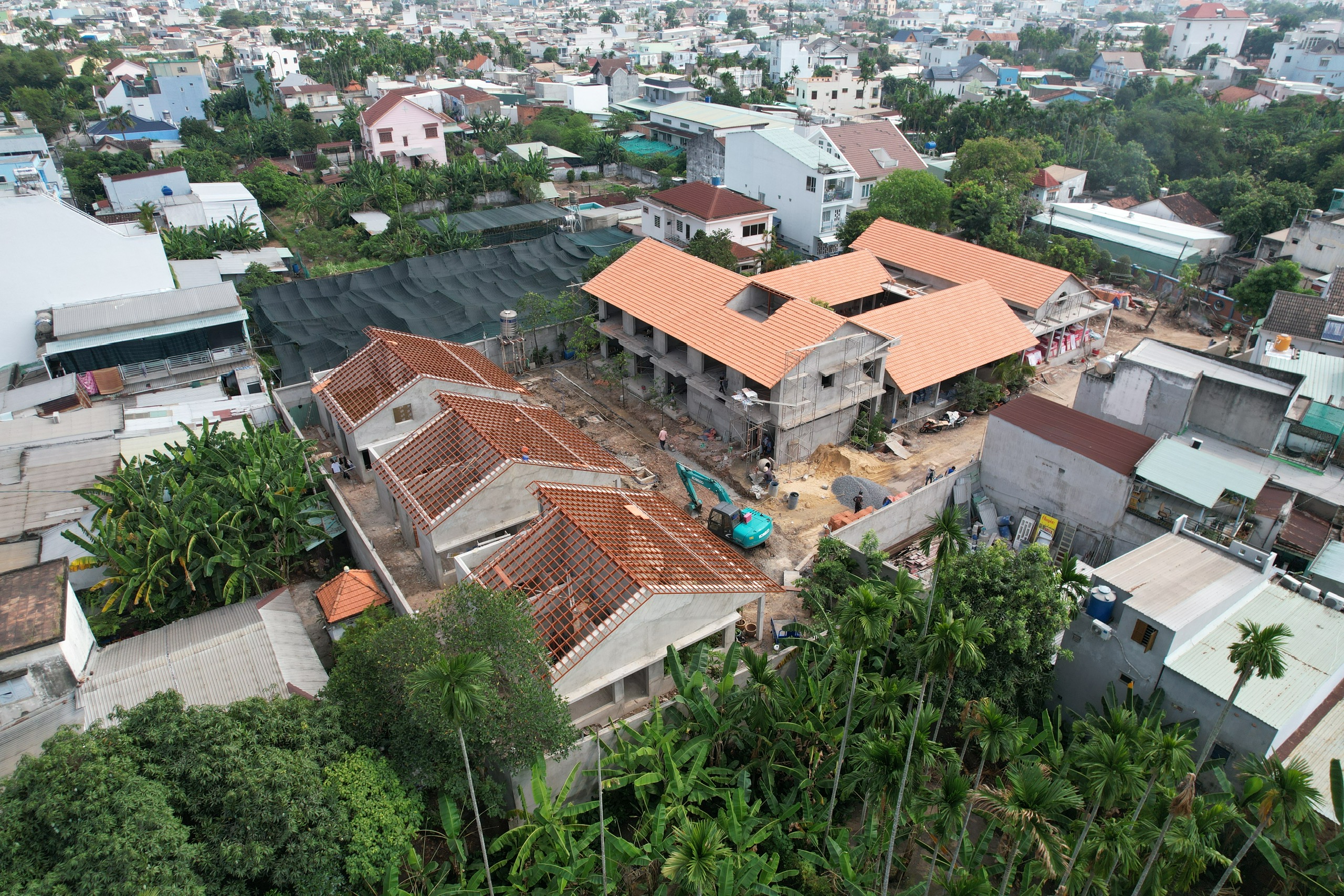 Bà Điểm House